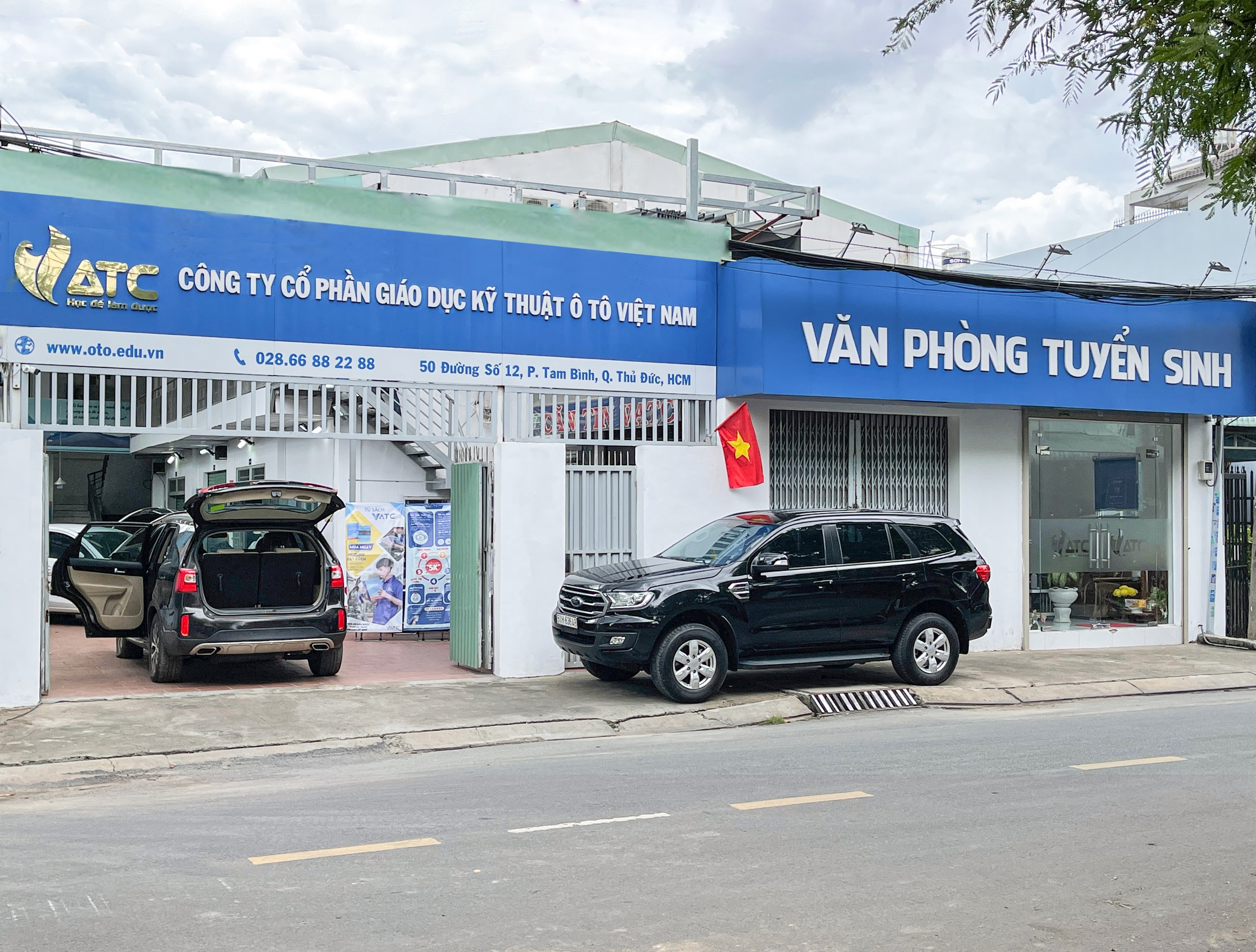 trung tâm huấn luyện kỹ thuật ô tô Việt Nam 